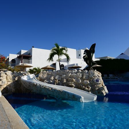 Sunset Marina & Yacht Club Hotell Cancún Exteriör bild