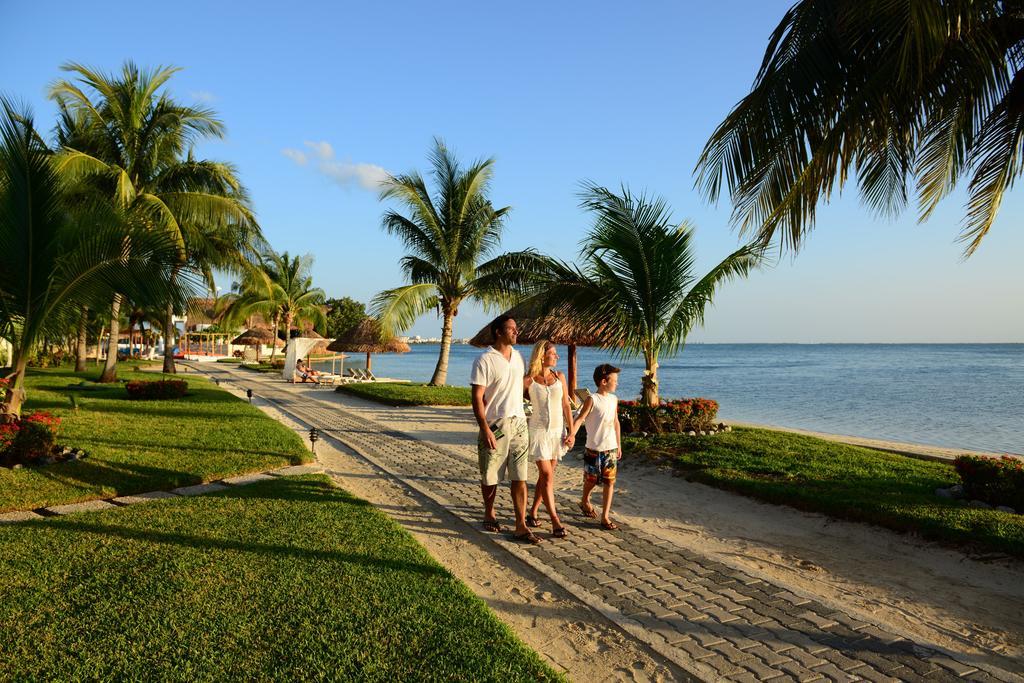 Sunset Marina & Yacht Club Hotell Cancún Exteriör bild