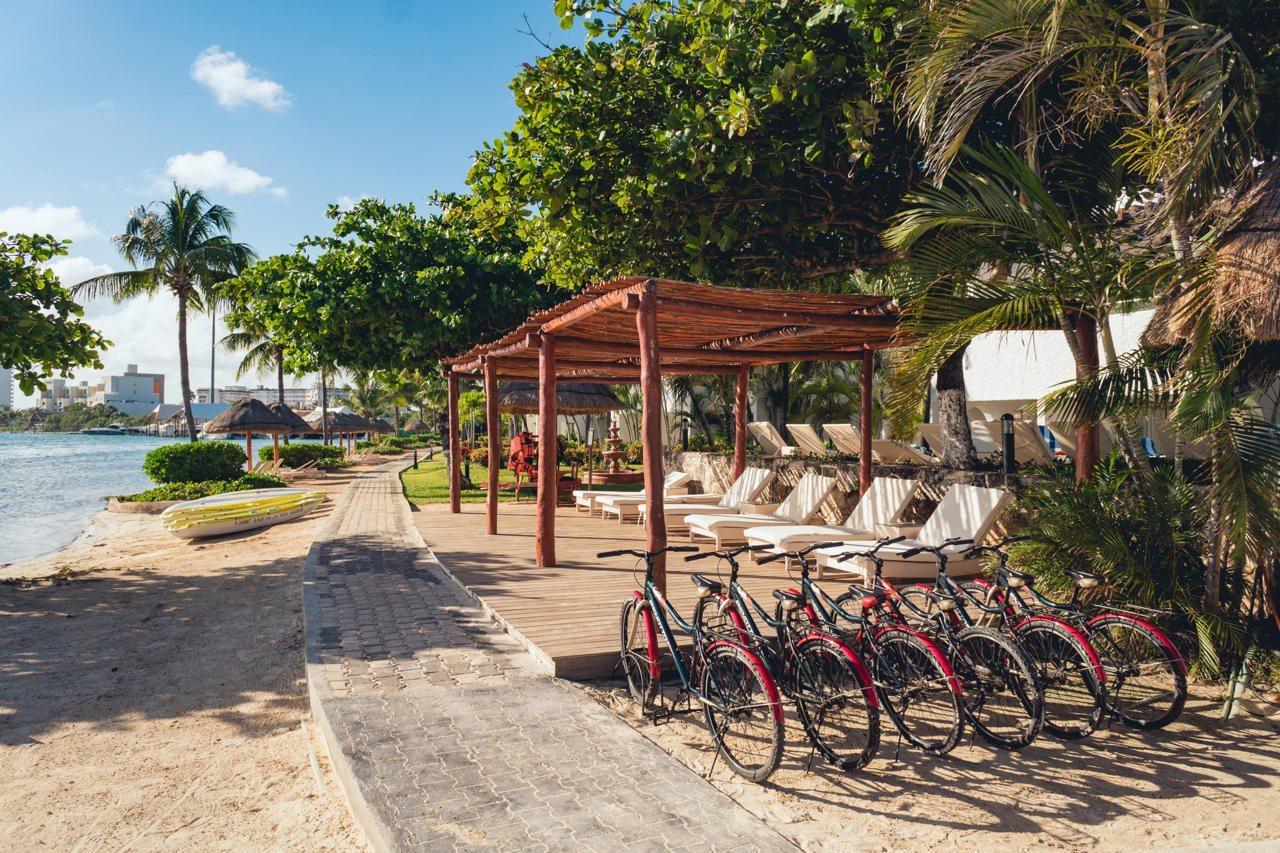Sunset Marina & Yacht Club Hotell Cancún Exteriör bild